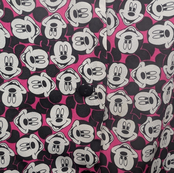 Vintage Disney Mickey Unlimited One Size Fits Most Button Down Mikey Pink Vest - Picture 5 of 10
